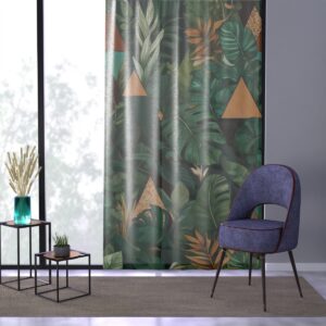 Curtain with jungle mystery and geometric clarity